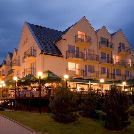 Leba Hotel & Spa Exterior photo