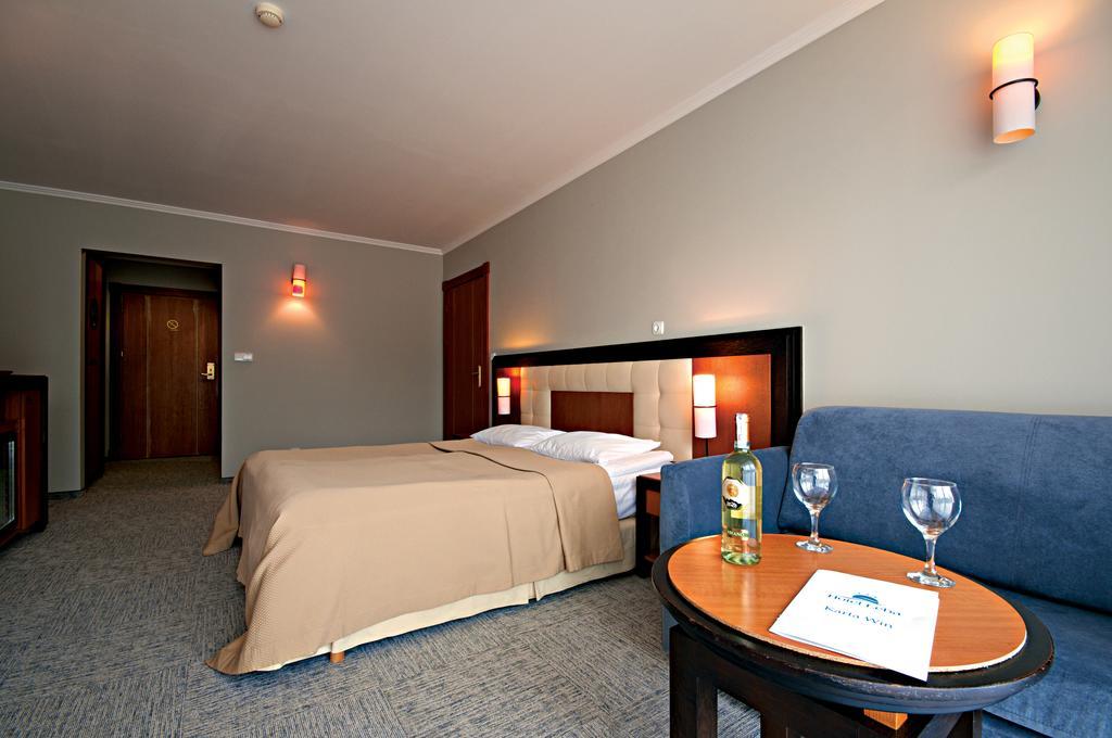 Leba Hotel & Spa Exterior photo
